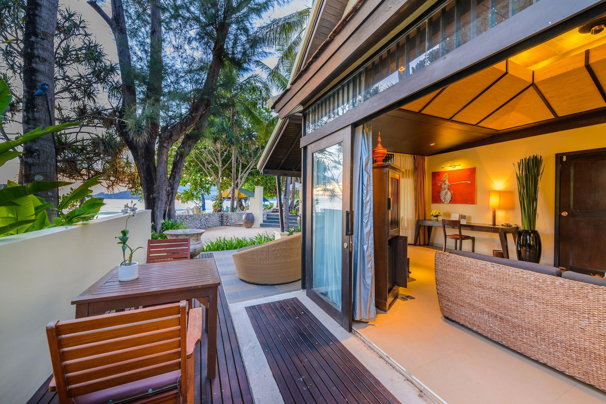 Impiana Beachfront Patong, Phuket Khu nghỉ mát 4*